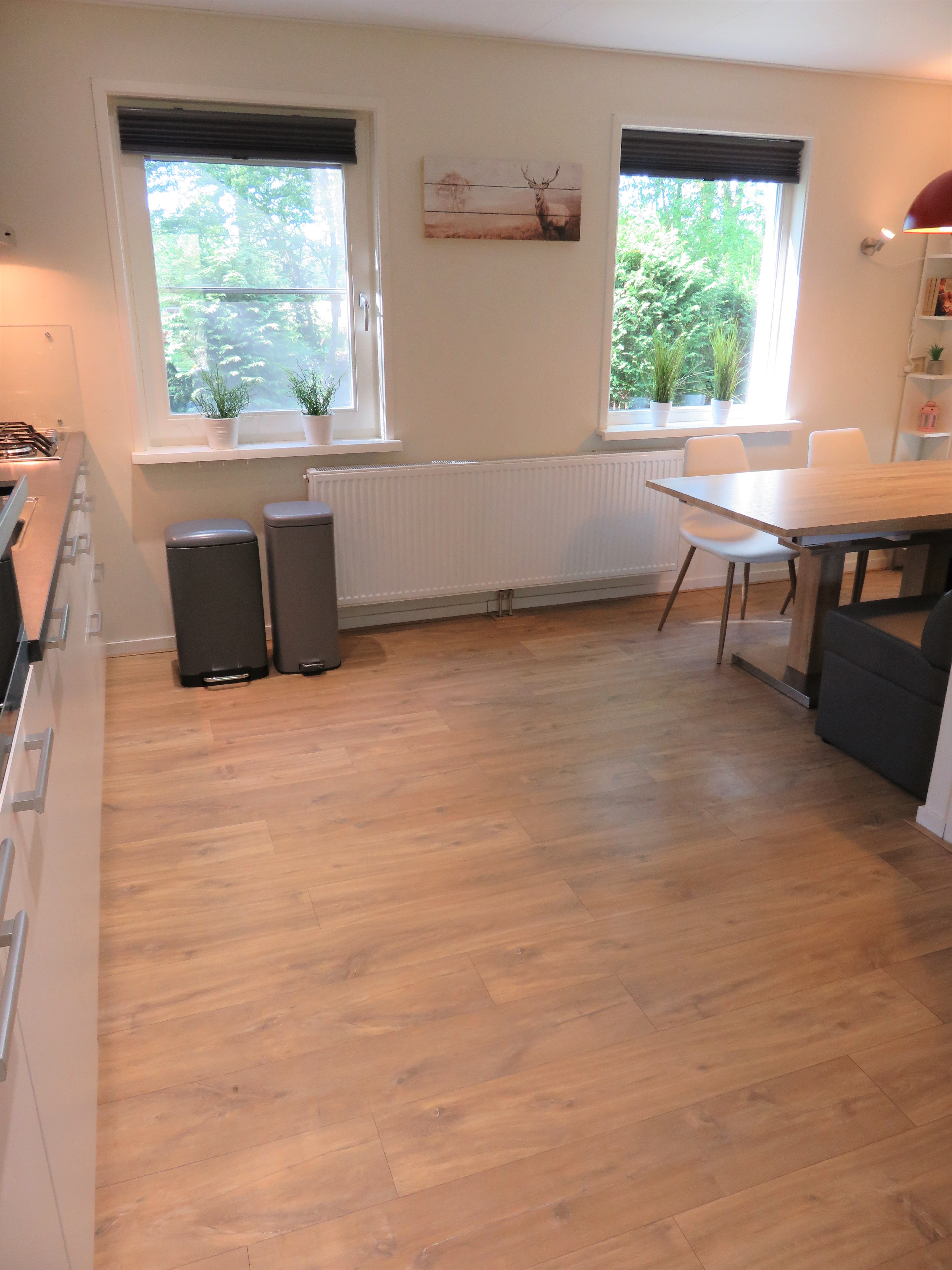 Keuken en eethoek (deels)
